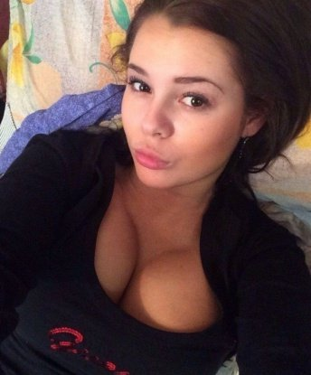 Со мной ты окунешься в мир наслаждения и настоящего блаженства. Я умею удовлетворять твои самые сокровенные фантазии и не оставлю тебя равнодушным. Мои услуги просто бесподобны - классический секс, оральные ласки, эротический массаж. В моих руках ты почувствуешь себя королем. Мои отзывы никогда не оставляют равнодушных - мои клиенты всегда возвращаются ко мне снова и снова. Убедись в этом сам, ведь на фото – реальная я, без фотошопа и обмана. Позвони мне и вместе мы создадим незабываемые моменты страсти и удовольствия. Жду тебя в Москве, самом сладком городе. 💋 Зинуля